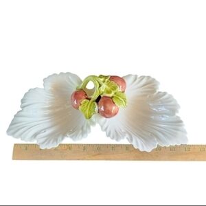 Vintage whittier Potteries USA ceramic relish cherry tomatoes leaf divided dish